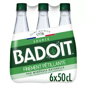 Nước khoáng tự nhiên màu xanh lá cây lấp lánh 6x50cl - BADOIT