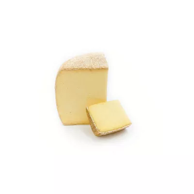 Pr Cantal Young PDO 28٪ 200g